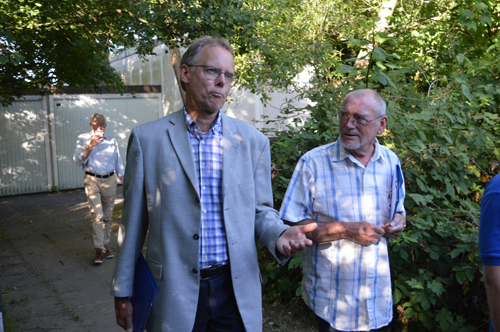 Steffen Heinze (stv. BJV-Vorsitzender, li), Erhard Schoppert-Moering (BJV-Schatzmeister, re).